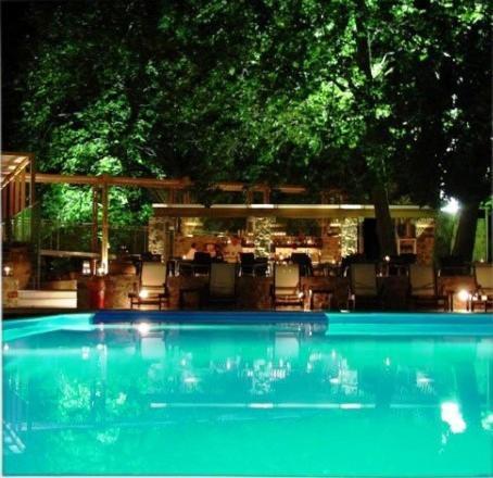 Astoria Hotel Troulos Ngoại thất bức ảnh