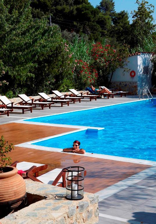 Astoria Hotel Troulos Ngoại thất bức ảnh